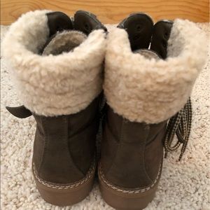 susan sherpa tipped hiker boots